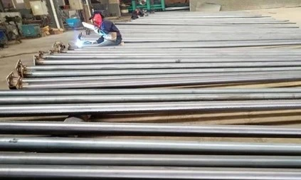 Hot-dip galvanizing.jpg